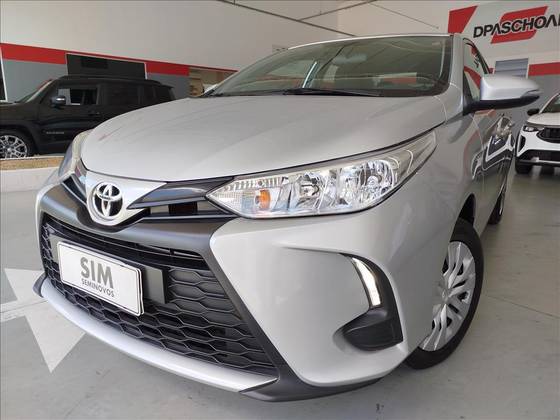 TOYOTA YARIS 1.5 16V FLEX SEDAN XL MULTIDRIVE TOYOTA YARIS 1.5 16V FLEX SEDAN XL MULTIDRIVE